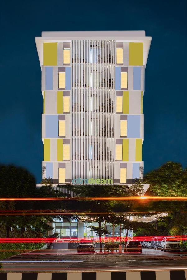 Hotel Citradream Cirebon Exterior photo