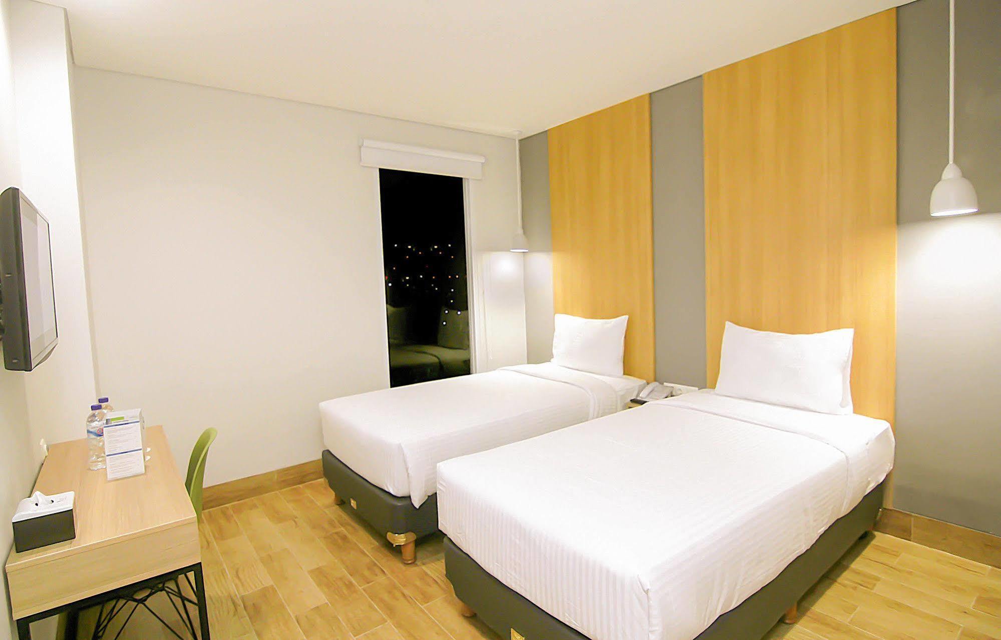 Hotel Citradream Cirebon Exterior photo